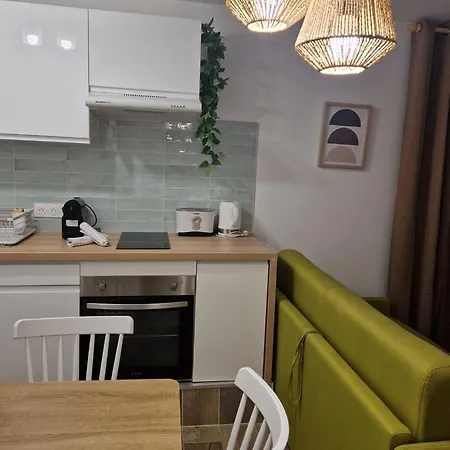 דירה Cosy Pres De La Croisette *